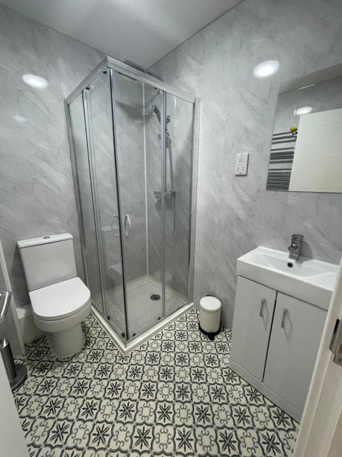 Riverside Premium Double Room E14 London Exterior photo